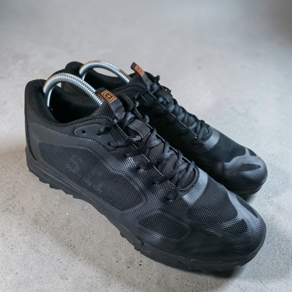 5.11 Tactical Men's Triple Black ABR Trainer Size 9.5 Shoes